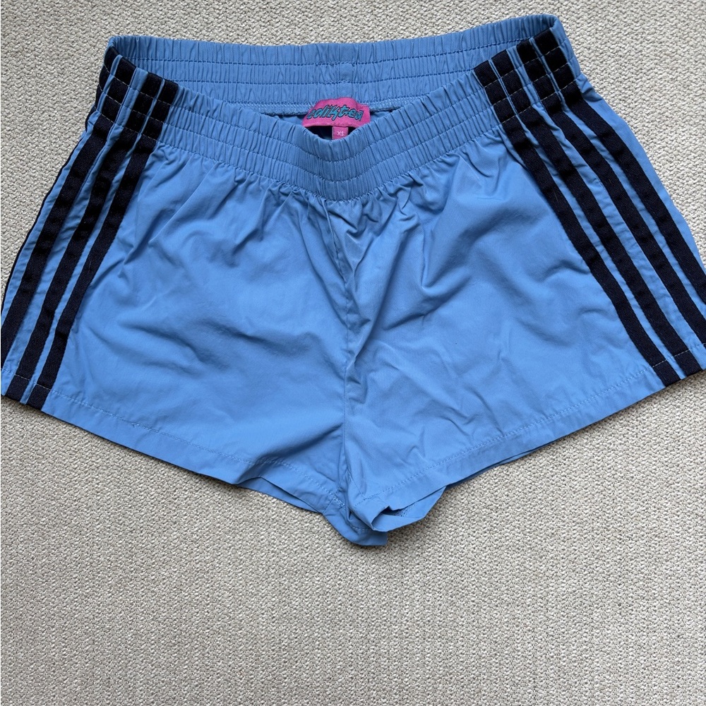 Edikted Nikki Nylon Shorts